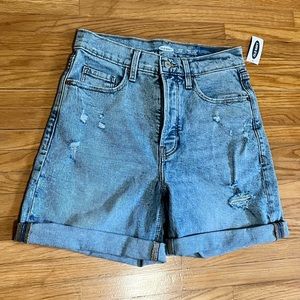 NWT. Old Navy sky high Denim Shorts